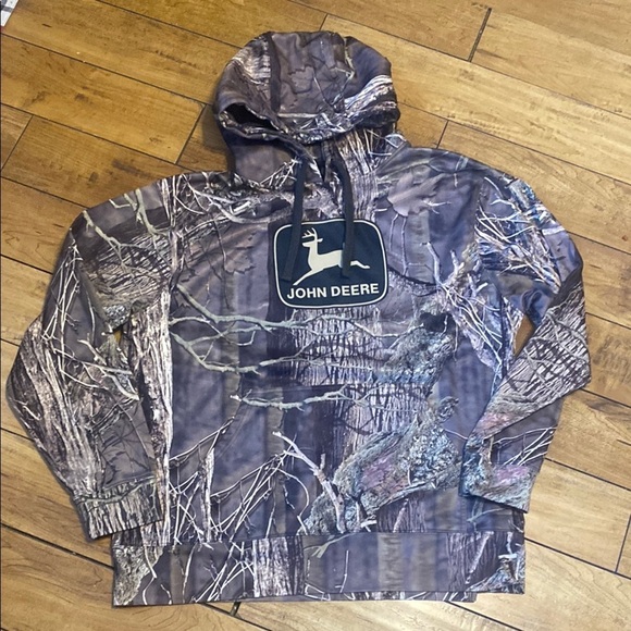 John Deere Camouflage Hoodie - Picture 1 of 6